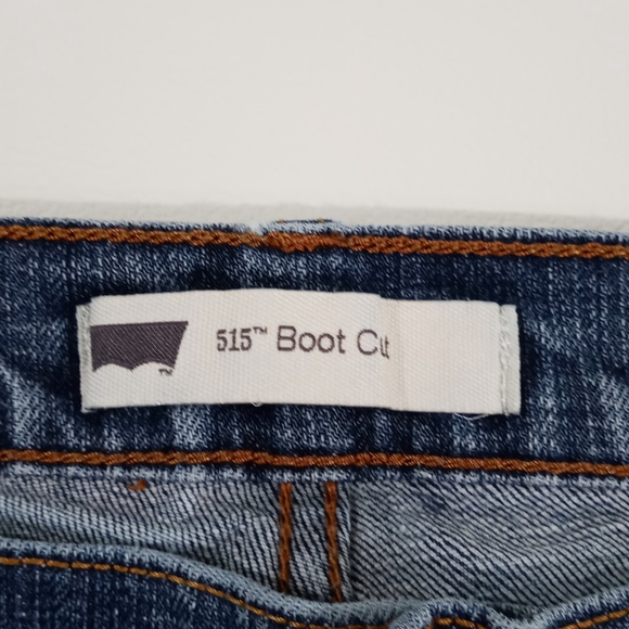 Levi's 515 Boot Cut - Picture 7 of 8